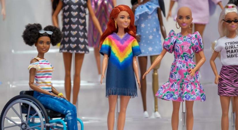 A gendersemleges Barbie után lesz fekete, transznemű baba is