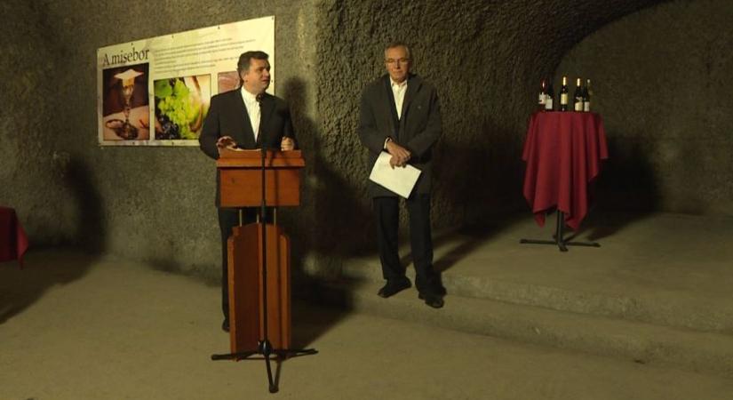 Nyolc pincészet borai viselhetik az Egri Érsek Bora 2022 címet