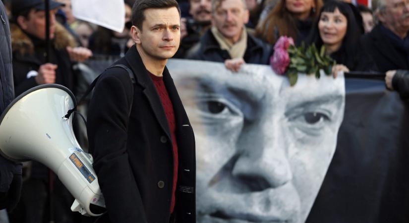 Megölt orosz ellenzékiről nevezték el az orosz nagykövetség utcáját