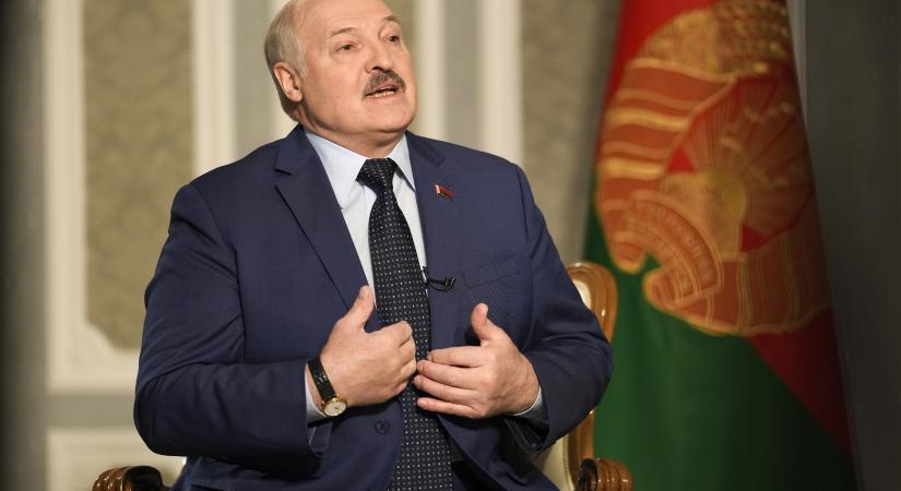 Lukasenka harmadik világháborúval fenyegetőzött, ezért az USA újabb nehézfegyvereket küldött Ukrajnába