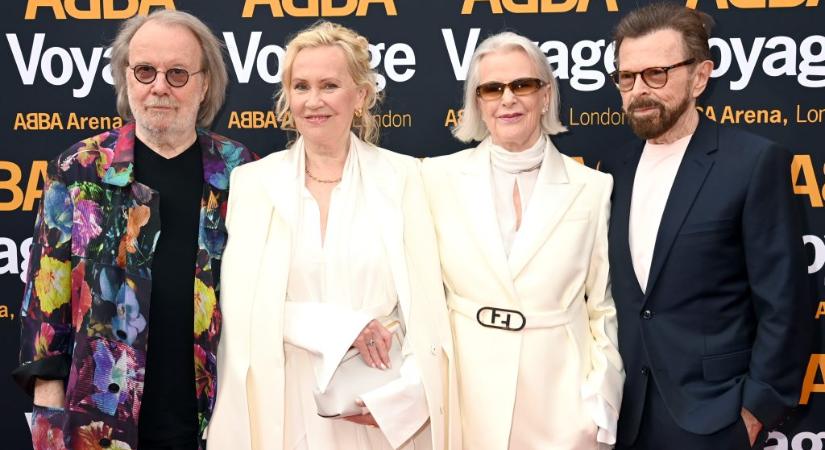 36 év után először mutatkozott együtt a nyilvánosság előtt az ABBA négy tagja