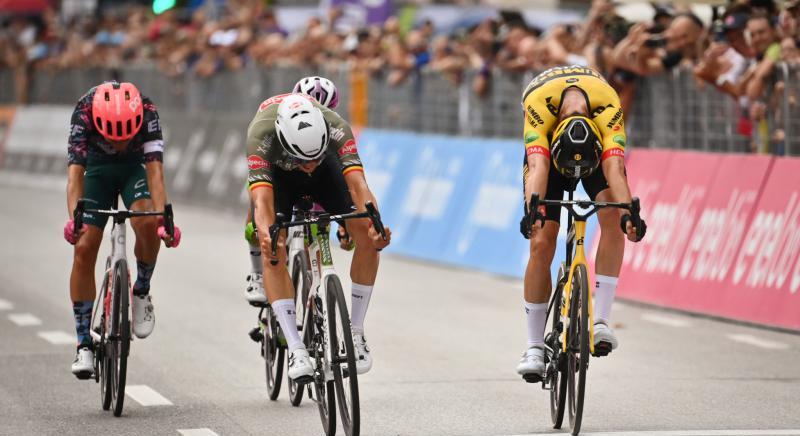 Giro d'Italia hírek: de Bondt, amikor egy álom teljesül, Almeida koronavírusos, jön a castelmontei befutó
