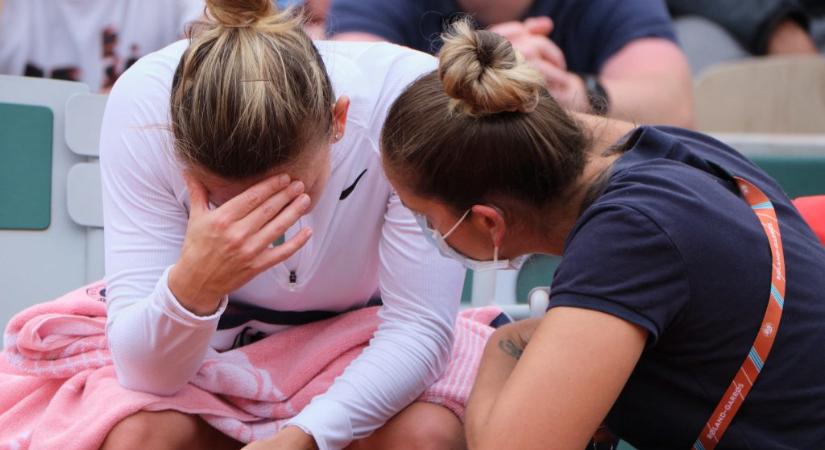 A korábbi világelső pánikrohamot kapott a Roland Garroson