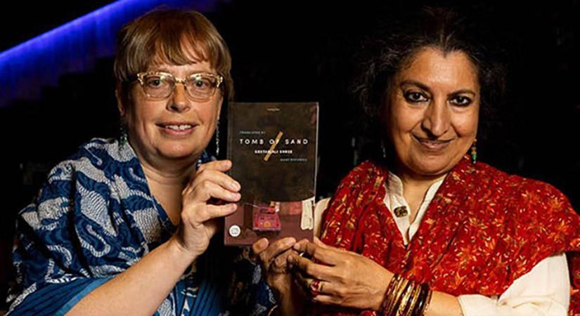 Gitandzsali Shrí indiai író és amerikai fordítója kapta a Nemzetközi Booker-díjat