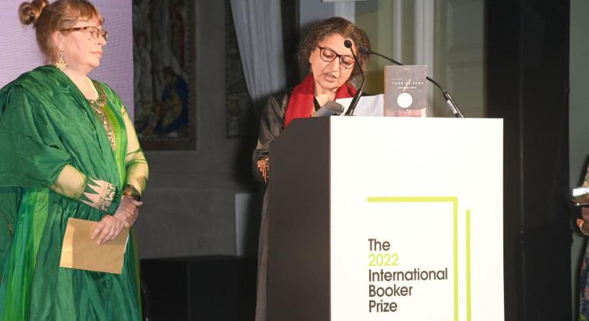 Először nyerte indiai könyv a Nemzetközi Booker-díjat