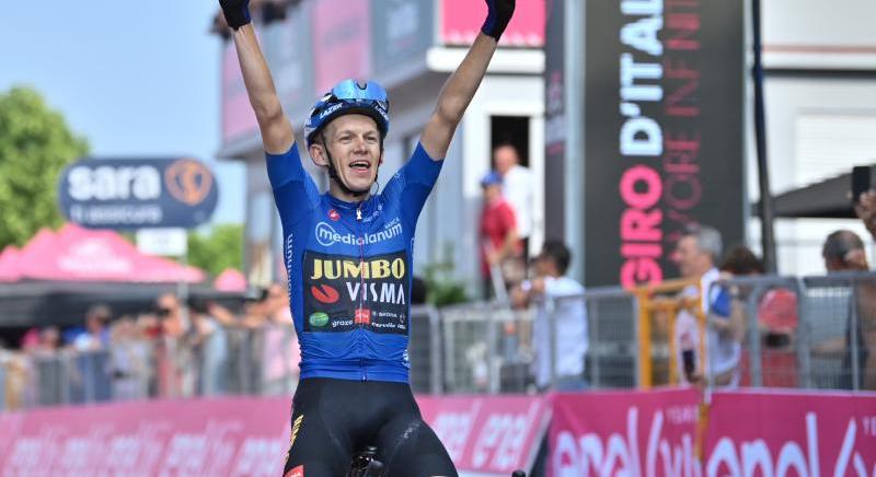 Giro d'Italia 19. szakasz: Koen Bouwman duplázott, Valter Attila a negyedik helyen ért célba