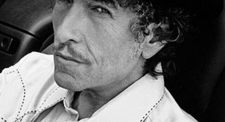 Bob Dylan egyetlen lemezen adja ki tiltakozó dalát