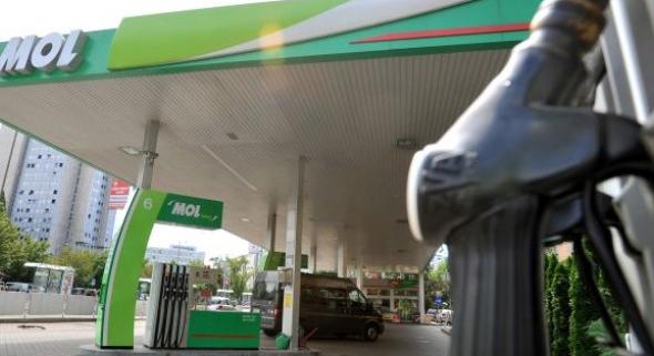 Forgalmi engedélyt kérnek a Mol kutakon az olcsóbb üzemanyaghoz