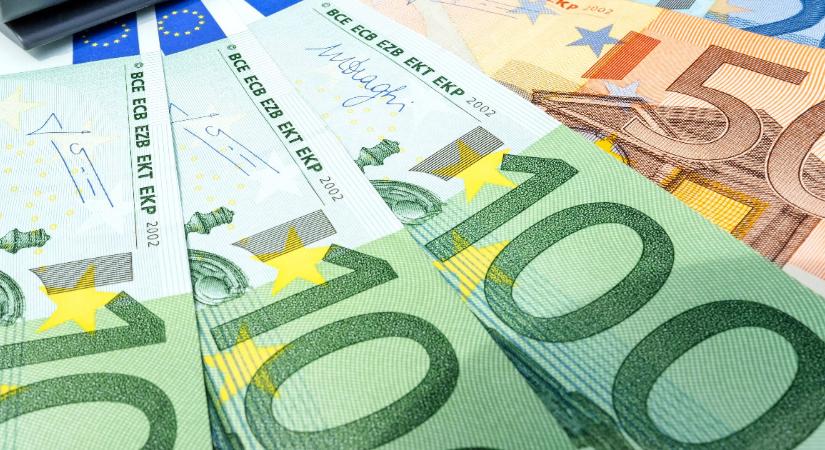 Bulgária 2024 elején bevezetné az eurót