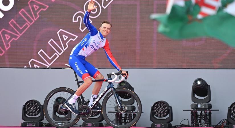 Óriási siker – Valter Attila 4. a Giro mai befutóján