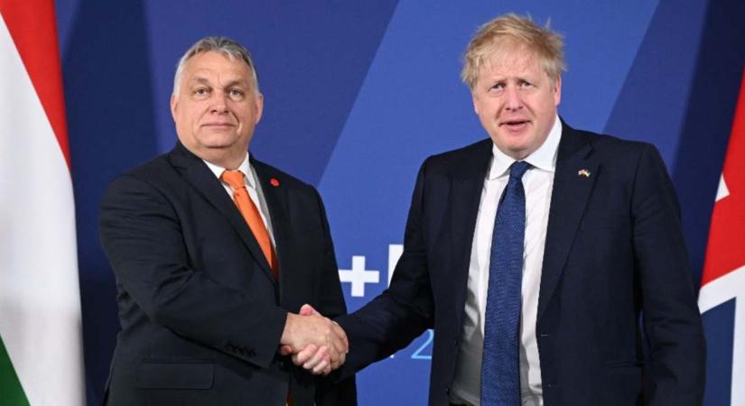 Orbán Viktor telefonon tárgyalt Boris Johnson brit kormányfővel