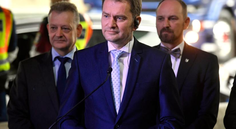 Bocsánatot kért a magyaroktól a szlovák miniszterelnök