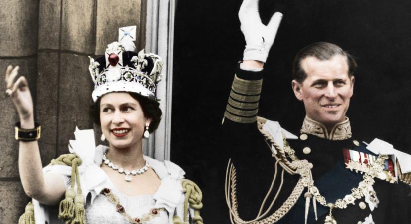 Kiállítják II. Erzsébet 1953-as koronázási ruháját a platina jubileumának alkalmából