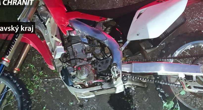 Tragédia – Fának ütközött, szörnyethalt a 46 éves motoros