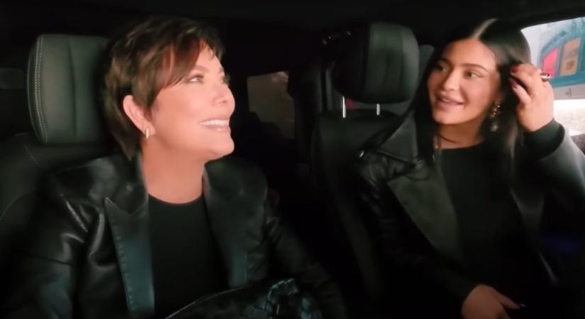 Kylie és Kris Jenner szerint az autómosó igazi turistalátványosság, a bevásárlás pedig jót tesz a léleknek