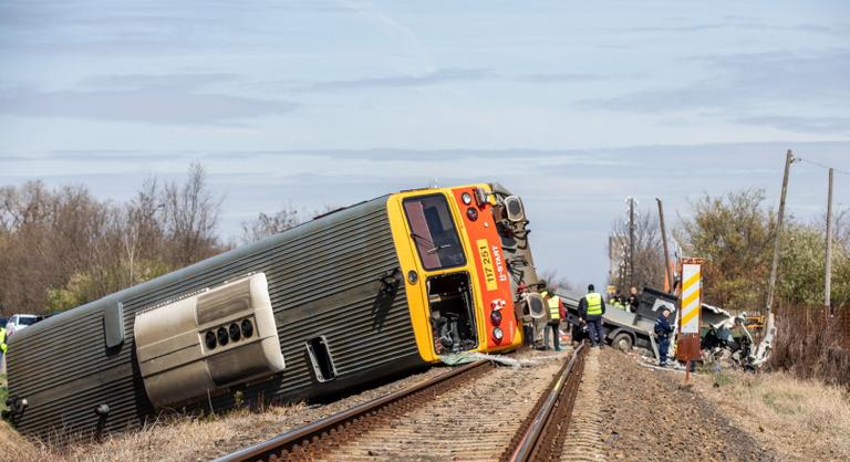 Több baleset volt idén a vasúti átjárókban, mint tavaly egész évben