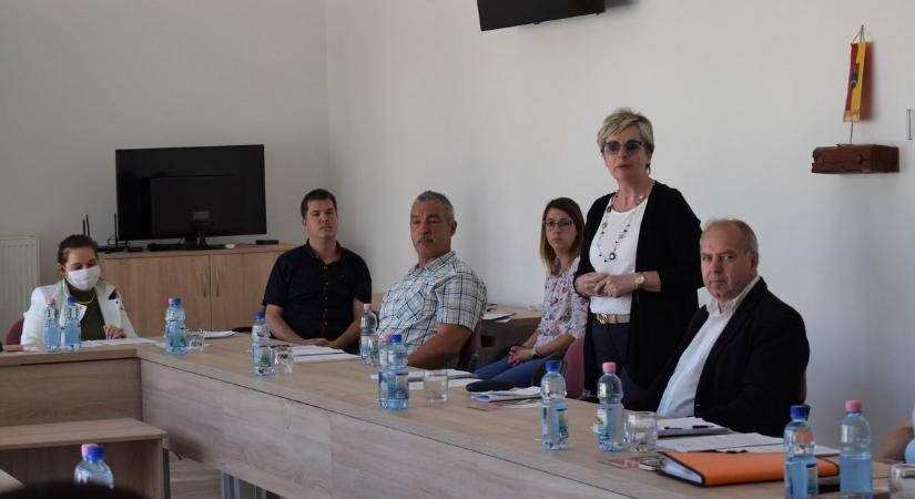 A dombóvári járás vezetői tanácskoztak