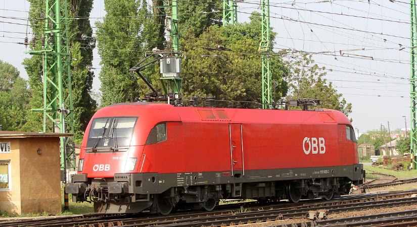 A villamosítással folytatódik a Szombathely-Kőszeg közötti vasútvonal felújítása
