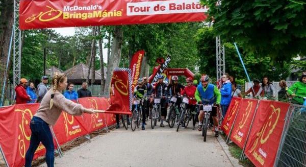 Újra többezer kerékpáros hódította meg a Balatont