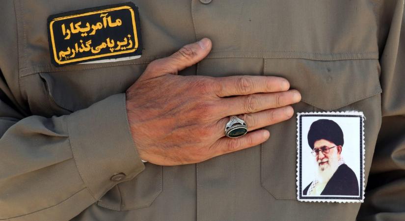 Váratlanul meghalt egy iráni tisztviselő, akit szivárogtatással vádoltak
