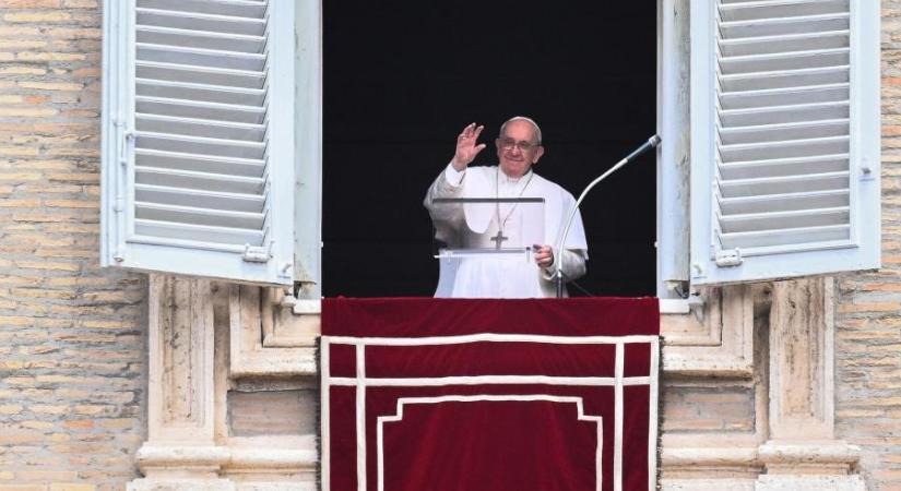 Ferenc pápa igazi tárgyalást, tűzszünetet sürgetett