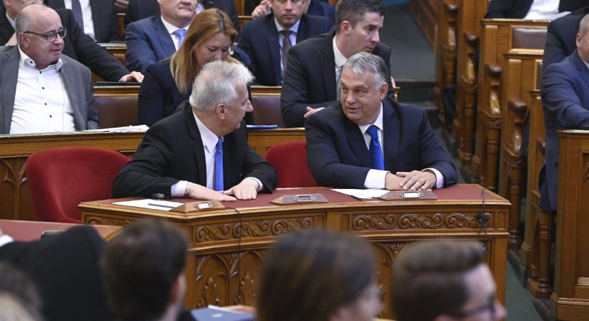 Újra összeül a parlament, szót kap az ukrán nemzetiségi szószóló