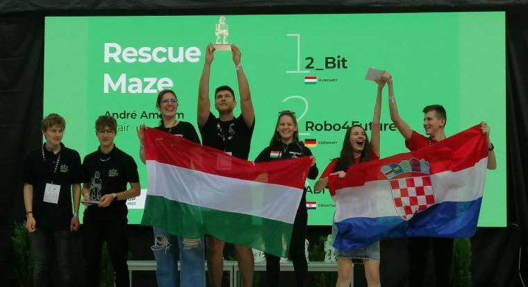 Brillíroztak a magyar fiatalok az Európai RoboCupJunior Bajnokságon