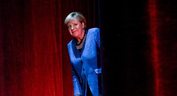 A nap képe: felbukkant Angela Merkel és fontos dolgokról beszélt