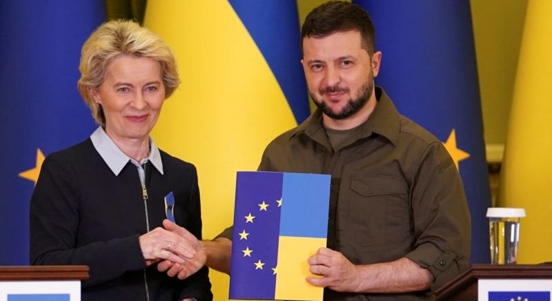 Az Európai Bizottság Dánia és Hollandia kifogásai ellenére is támogatja Ukrajna uniós tagjelöltségét
