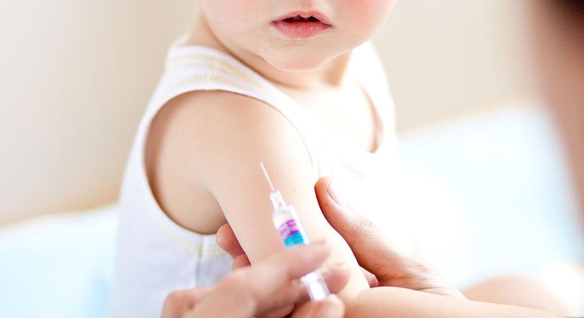 Biztonságosak és hatékonyak a Pfizer Covid-vakcinái a kisgyerekek számára