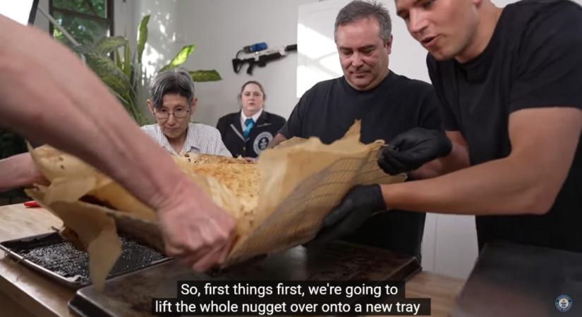 A TikTok szakácsai elkészítették a világ legnagyobb csibefalatjait
