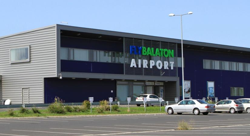 Újra van fapados reptere a Balatonnak: kik jönnek az oroszok helyett?
