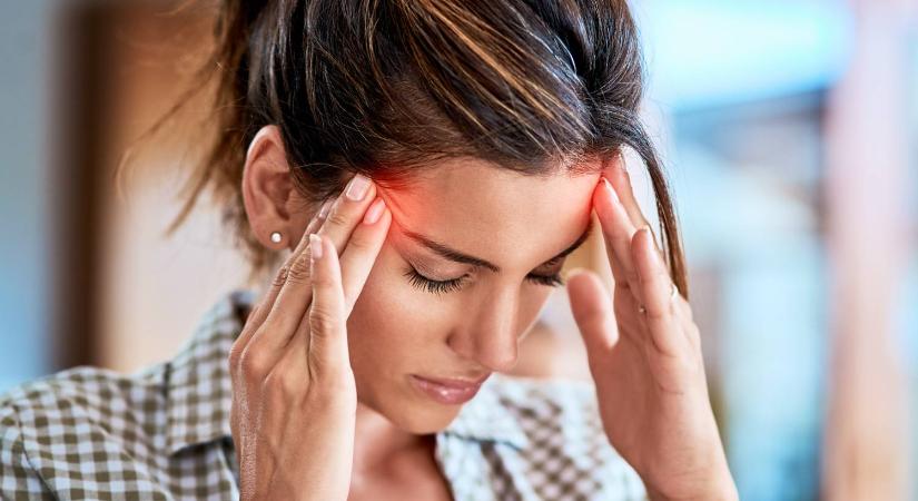 Ez az oka annak, ha reggel tör ránk a migrén – erre figyeljen, ha fáj a feje