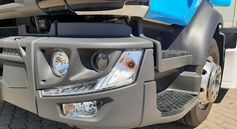 Így teljesít az első magyar Renault e-teherautó