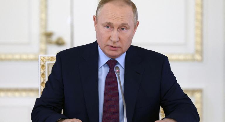 Vlagyimir Putyin: Az unió úgy táncol, ahogy fütyülnek neki