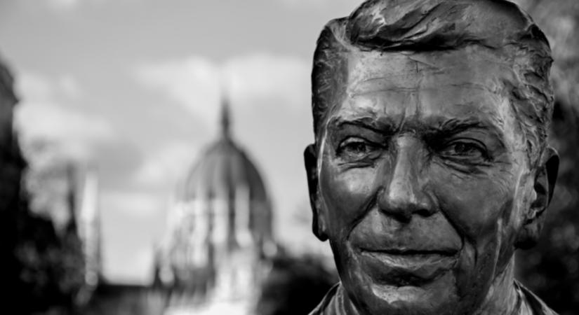 Egy különc keresztény a Fehér Házban – Ronald Reagan emlékezete