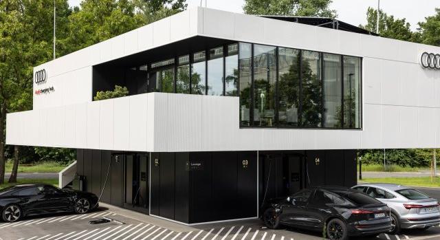 Házakat építene a töltőállomásai köré az Audi