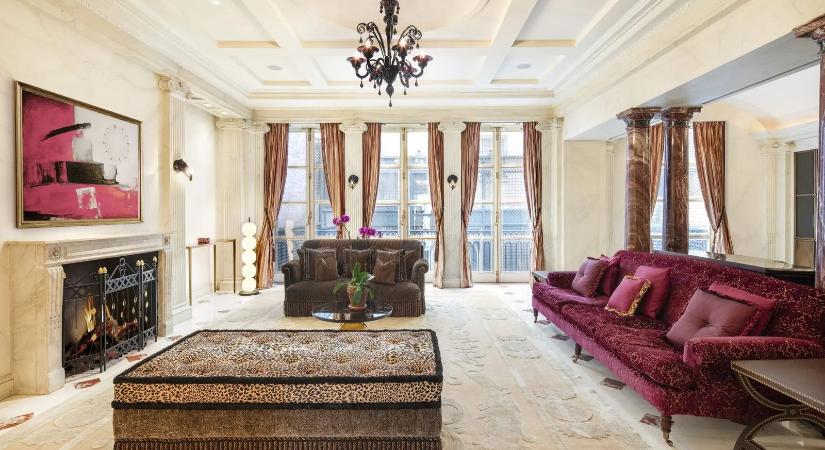 Hihetetlen összegért árulják Gianni Versace New York-i kastélyát