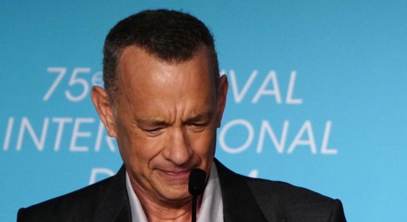 Tom Hankset még sohasem láthattuk ilyen dühösnek