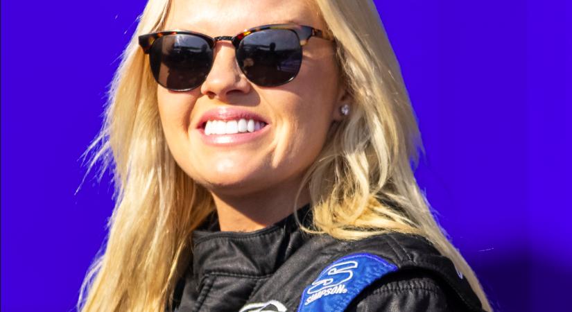 NASCAR: Bukfencezett egyet, majd folytatta a versenyt Jessica Friesen [VIDEÓ]