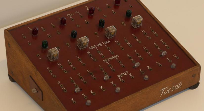 Próbálja ki a Mikromatot, az első magyar majdnemszámítógépet