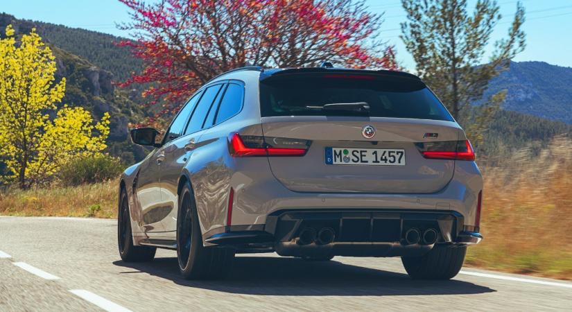 Dinamikus élethelyzetekre is felkészítették a BMW M3 Touring rakományrögzítését