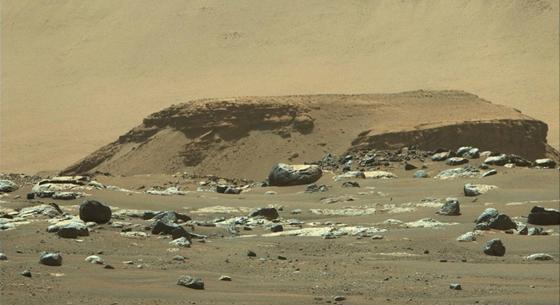 Beelőzné Kína a NASA küldetését, hamarabb hozna kőzetmintát a Marsról