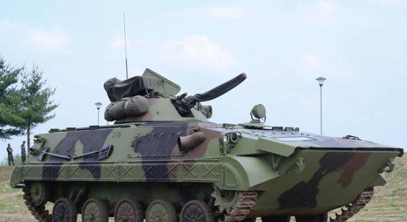 Szlovénia gyalogsági harcjárműveket küldött Ukrajnának