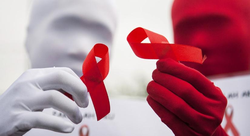 Ukrajnában májusban 1030 HIV-fertőzöttet és 273 AIDS-ben szenvedő beteget vettek nyilvántartásba