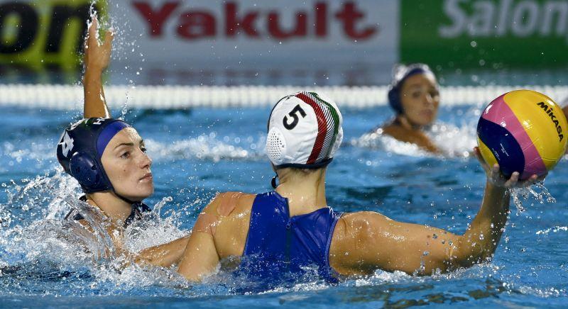 Egy góllal kapott ki a magyar női vízlabda-válogatott az olaszoktól