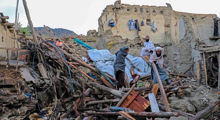 Több mint 1500 áldozata van az afganisztáni földrengésnek