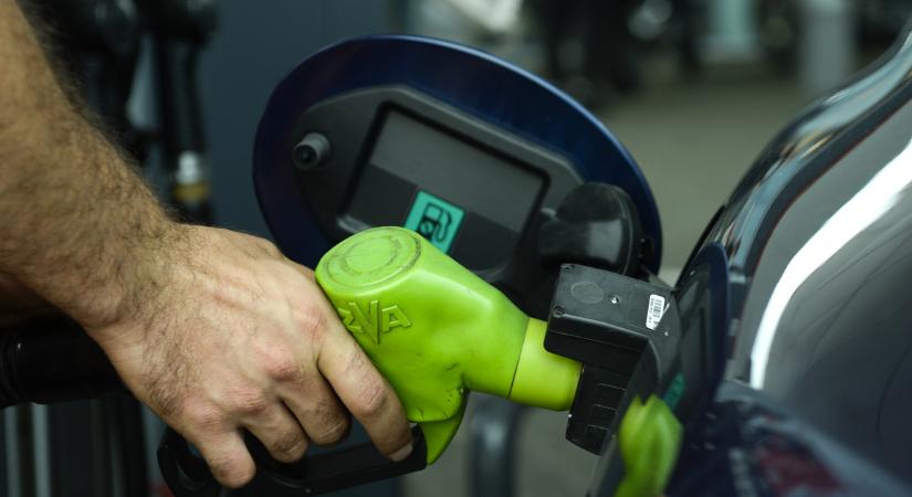 Kompenzációt ígér a román kormány az üzemanyagok árára