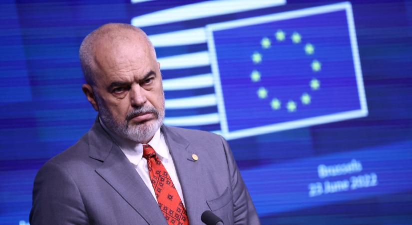 Albán miniszterelnök az uniós vezetőknek: Egy nagy kupleráj vagytok