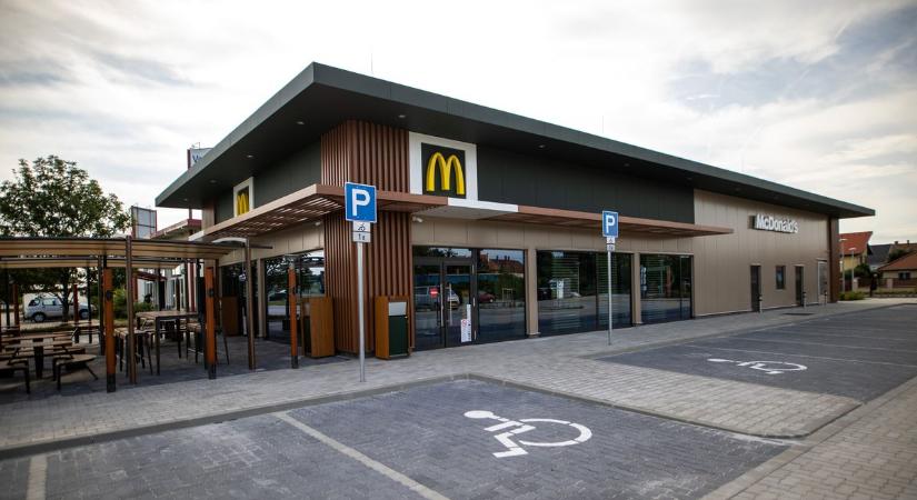 Szombathelyen nyílt meg az ország legújabb McDonald’s étterme - fotók